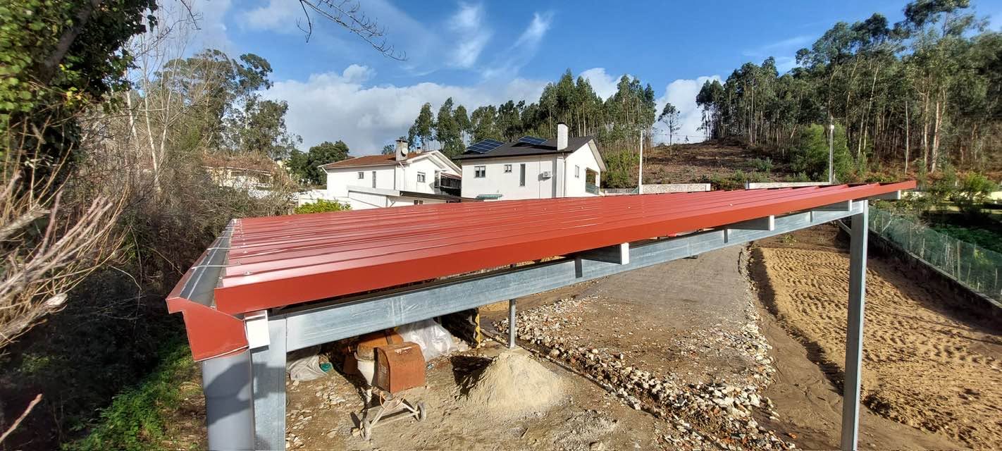 Álbum de coberturas metálicas